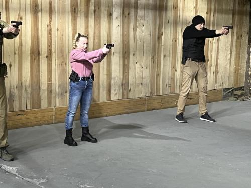 kmc-strzeleckie-szkolenie-strzelanie-kravmagawarszawa-kravmagacenter